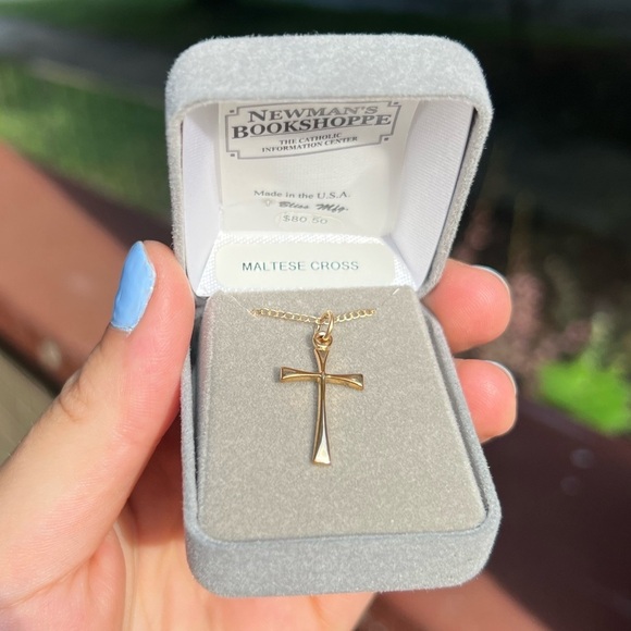 Gold-Filled Maltese Cross Polished Charm with 18” Chain Necklace - Picture 2 of 3